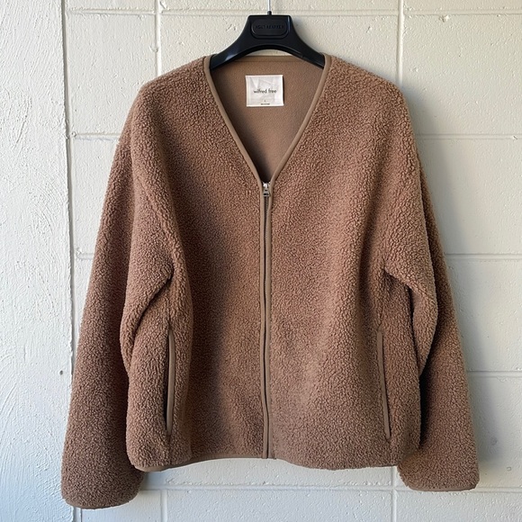 Wilfred Jackets & Blazers - Aritzia Wilfred free brown tan teddy winter short coat jacket large L